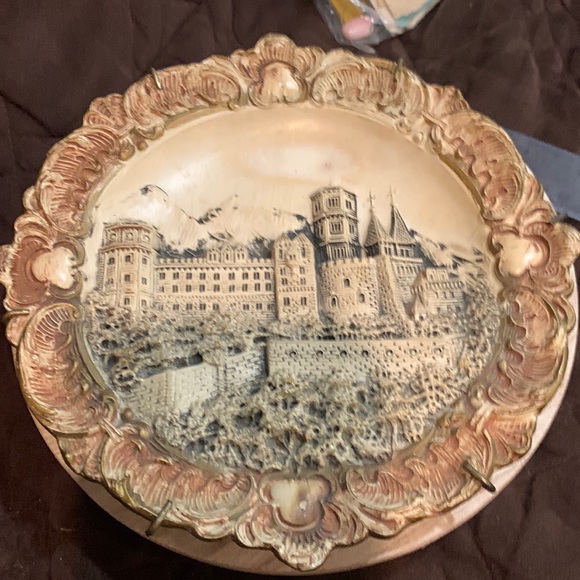 Other - Vintage Three D Plate marked # 3065